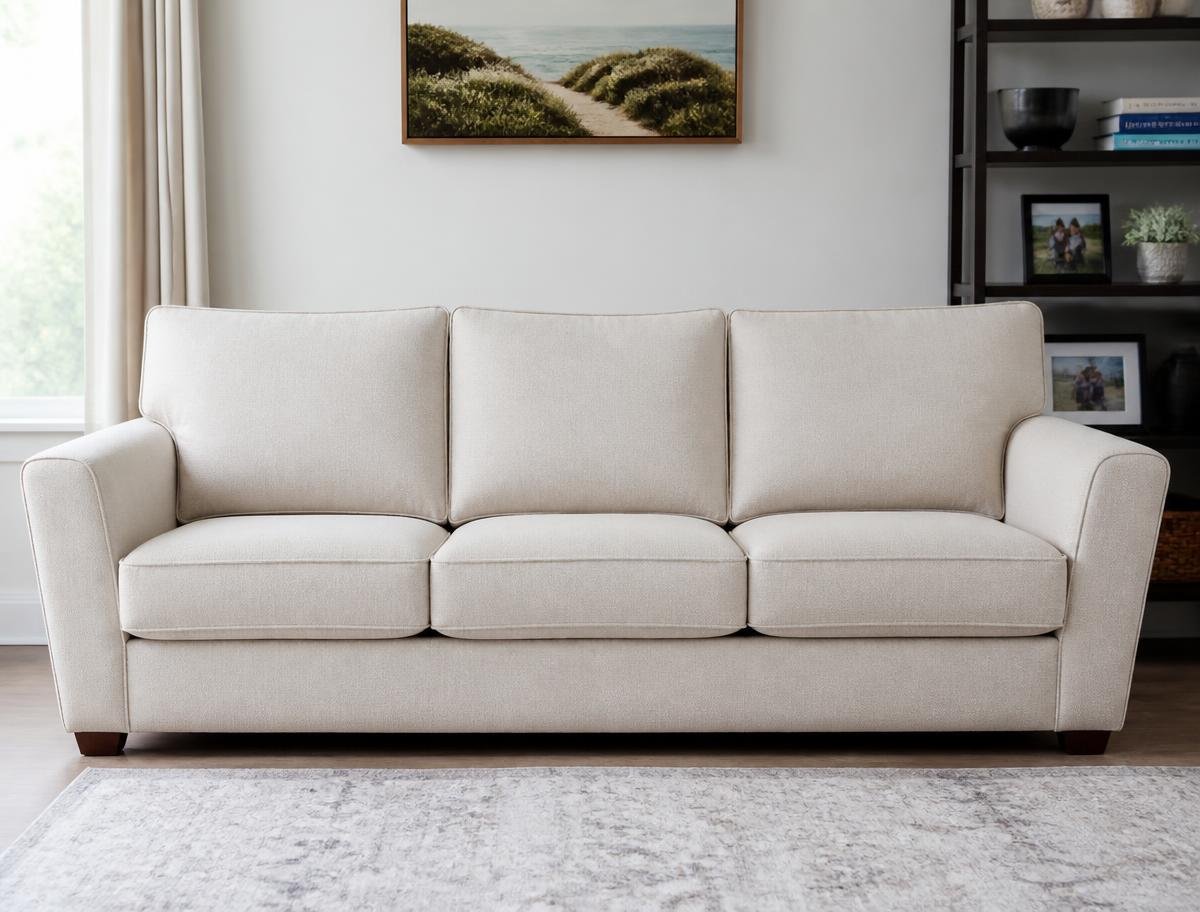 Mesmo sofá limpo e renovado após higienização profissional da Elta Clean